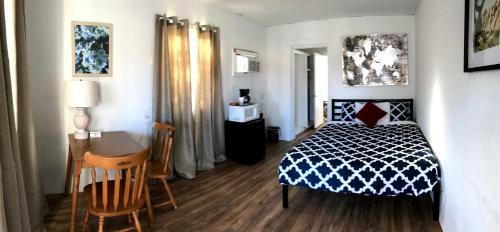 Posada Mojave Trails Inn And Suites