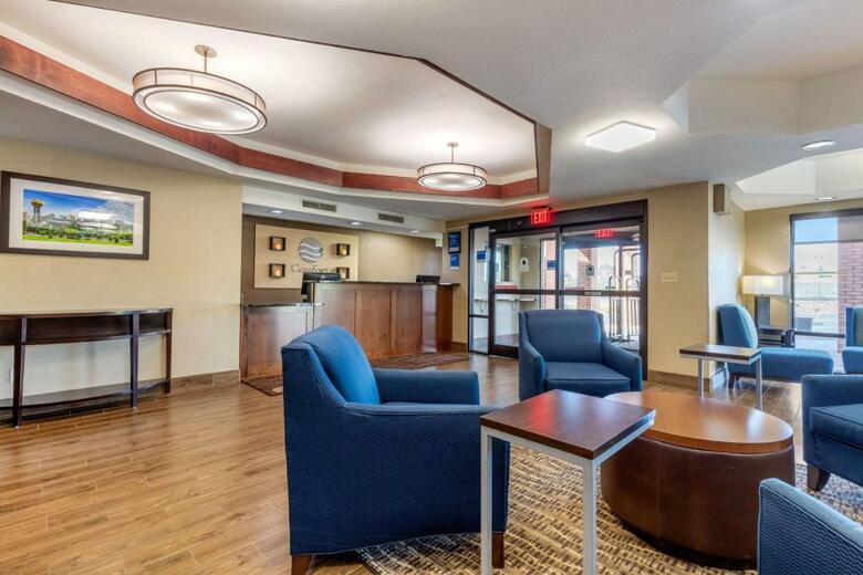 Hotel Comfort Inn Lenoir City
