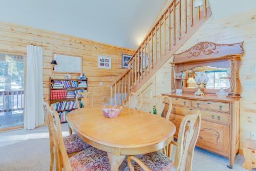 Capen Mountain Cabin