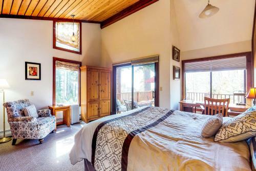 The Fairway Lodge