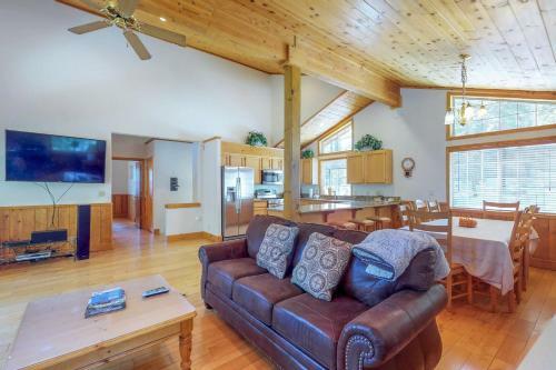 Fawn Lodge