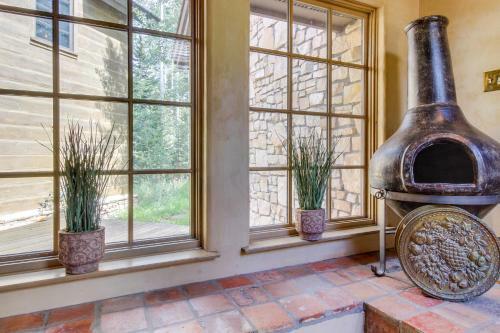 Rocky Road Retreat