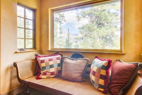 Rocky Road Retreat
