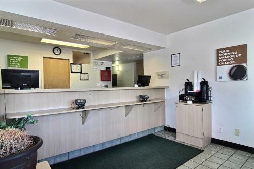 Motel 6 Grants