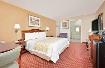 Motel Days Inn Paris