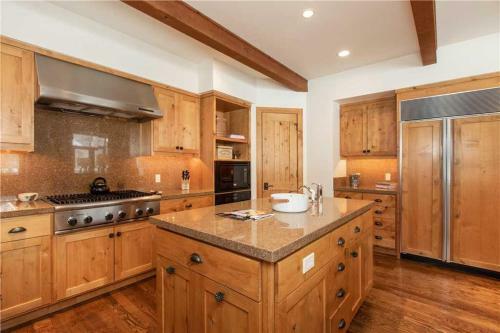 Granite Ridge Lodge 3220 (#13) Townhouse