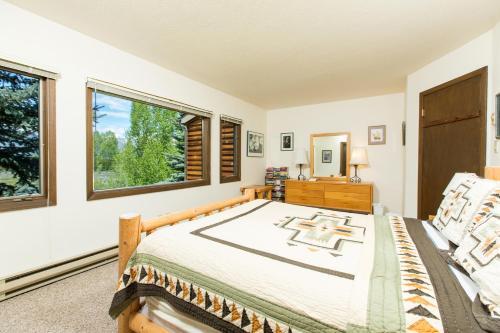 Apartamento Glacier C - Two Bedroom Condominium