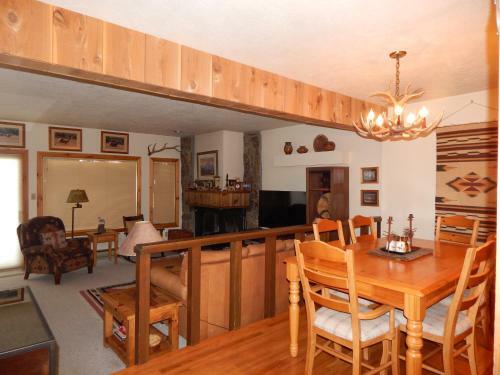 Apartamento Glacier B - Two Bedroom Condominium