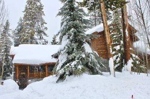 3137 Arrowhead - Four Bedroom Home