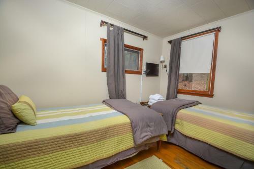 Nestled Hideaway Three-bedroom Holiday Home