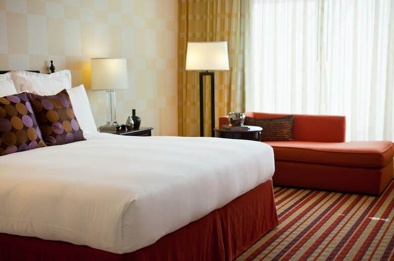 Hotel Wyndham Grand Oklahoma City Downtown