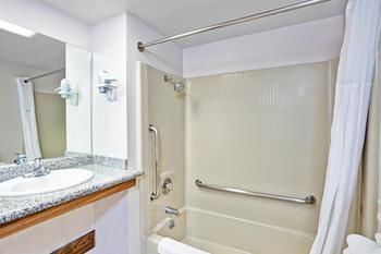 Days Inn & Suites Heritage Hotel