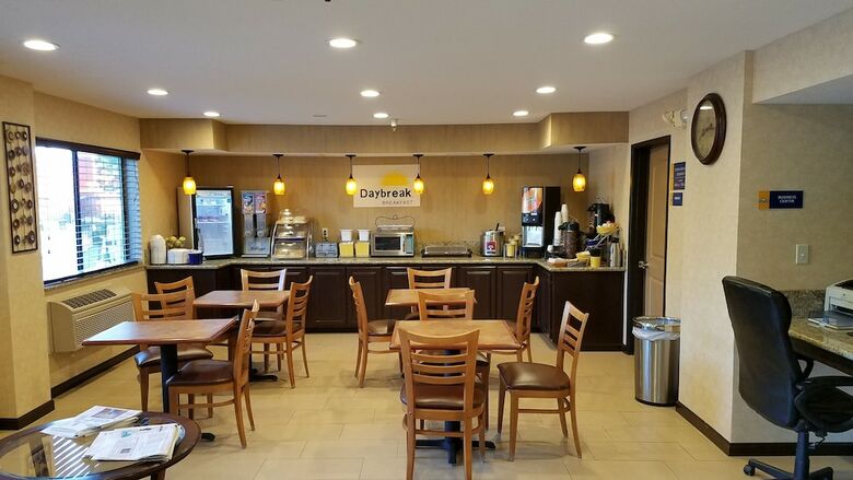 Hotel Days Inn Woodland