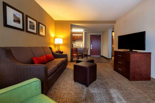 Hotel Comfort Suites Goodyear