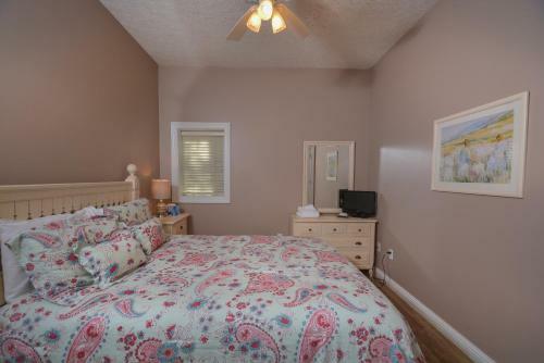 Wynsome Run Lodge Seven-bedroom Holiday Home