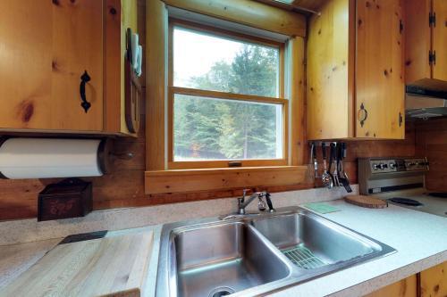Charloon Cabin