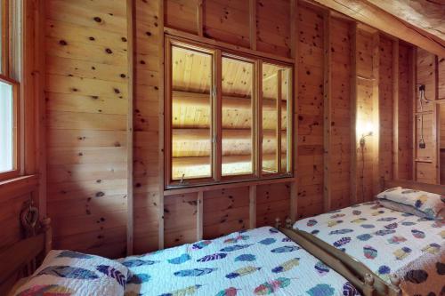 Charloon Cabin
