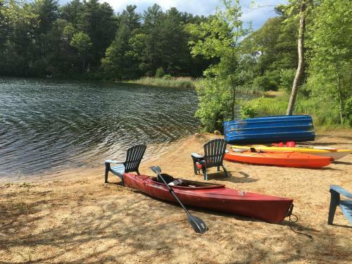 Apartamento Clear Pond Getaway
