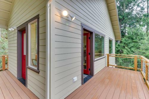 The Cabin At Oak Bay