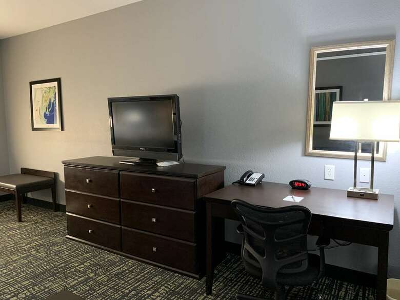Best Western Plus Olive Branch Hotel & Suites