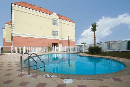 Hotel Country Inn & Suites Crestview
