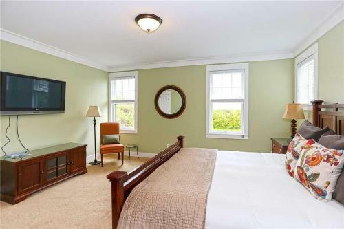 Heritage House Four-bedroom Home