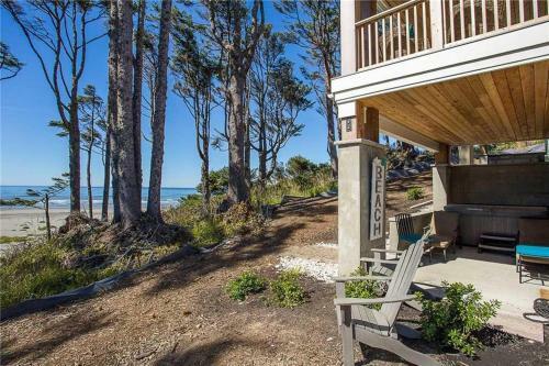 Ocean Tailsfour-bedroom Home