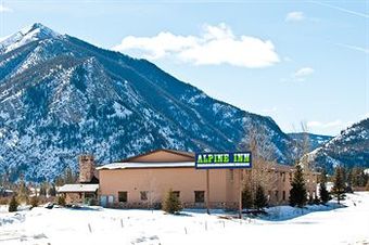 Hotel Alpine Inn