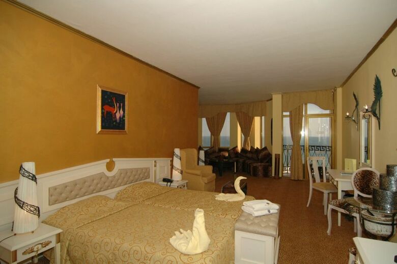 Hotel Grand Victoria