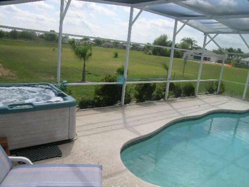 Loyalty Vacation Homes - Kissimmee