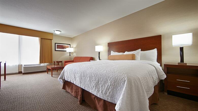 Posada Best Western Cotton Tree Inn