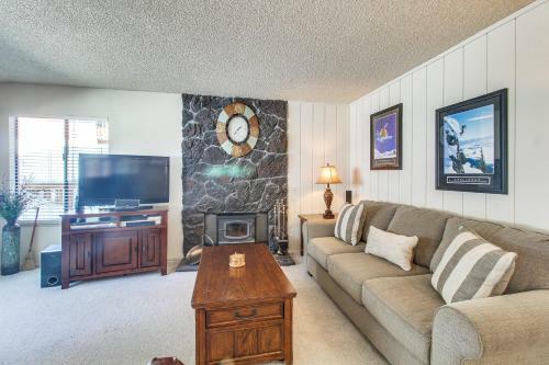 The Summit 207