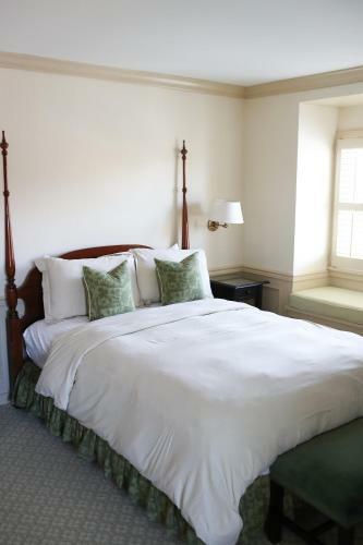 Hotel Golden Plough Inn