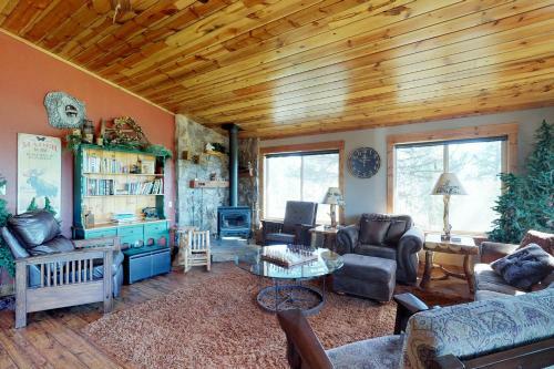 Camas Family Cabin