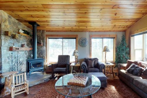 Camas Family Cabin
