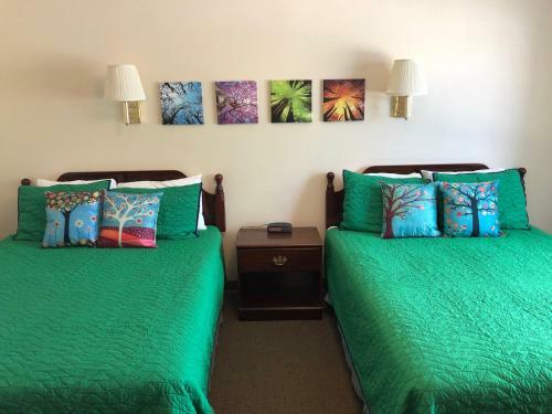 Bed & Breakfast Historic Mansion House Inn