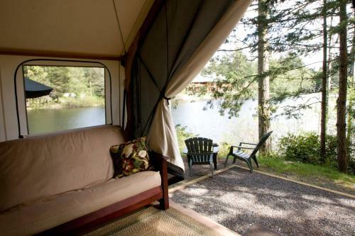 Hotel Lakedale Resort At Three Lakes