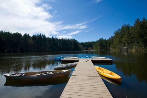 Hotel Lakedale Resort At Three Lakes