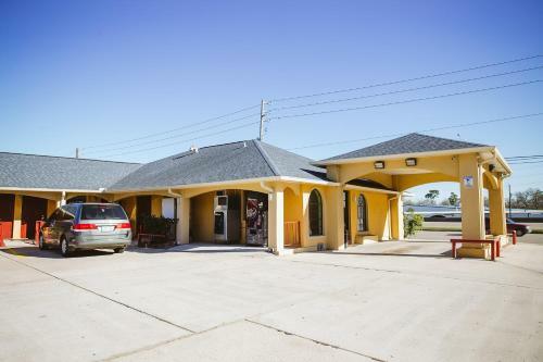 Motel Palace Inn - Channelview
