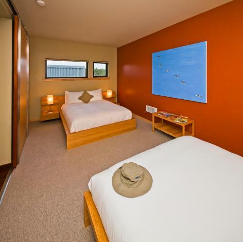 Hotel Island Inn At 123 West