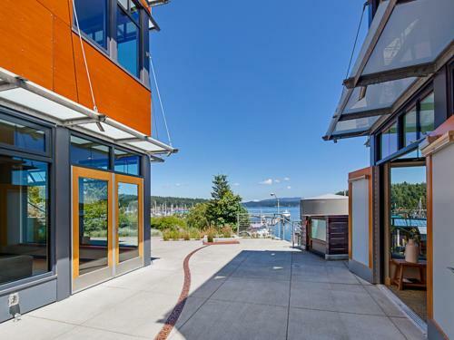 Hotel Island Inn At 123 West