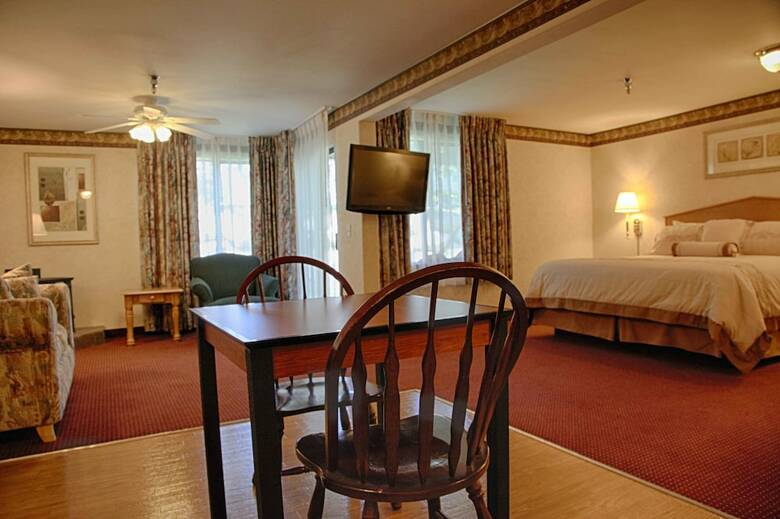 Hotel Friday Harbor Suites