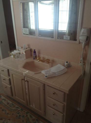 Toad Hall Manor Bed And Breakfast