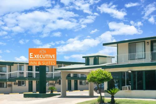 Motel Knights Inn & Suites Eagle Pass
