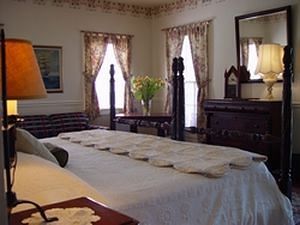 Hotel Queen Anne Inn