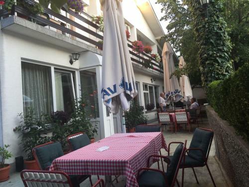 Hostal Guest House Major
