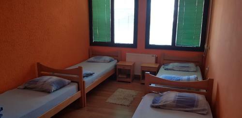 Hostel Palanka