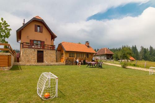 Mountain House Popovi? Tara