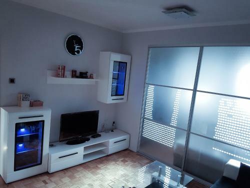 Apartment Arena Silver