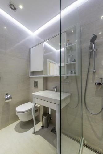 Max Luxury Apartments